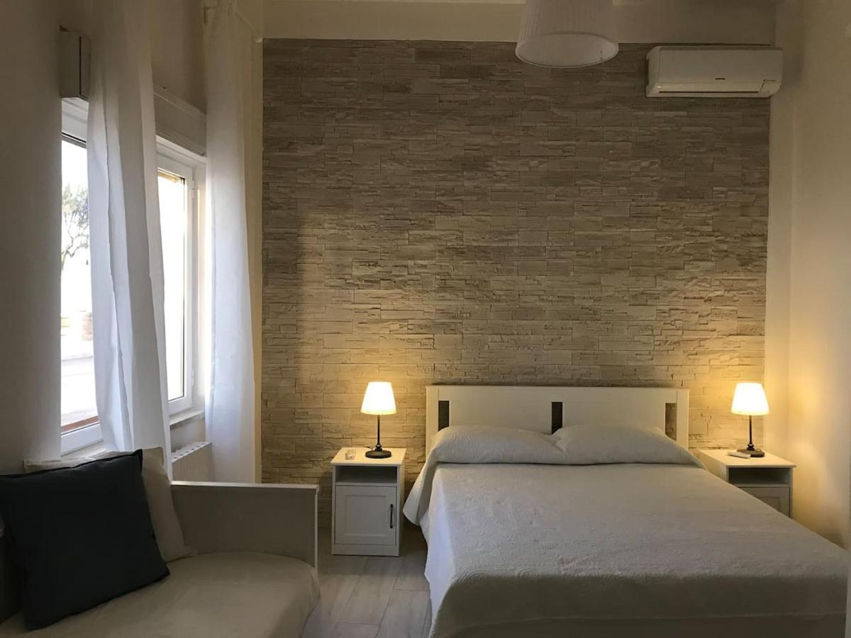 Terra Del Sud Apartment Джовинацо Екстериор снимка