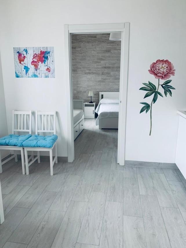 Terra Del Sud Apartment Джовинацо Екстериор снимка